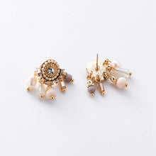 Load image into Gallery viewer, MONA Stud Earrings
