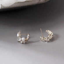 Load image into Gallery viewer, RILEE Silver Moon Studs
