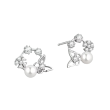 Load image into Gallery viewer, GISELLE Silver Studs
