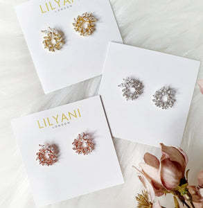 AMIRA Silver Studs - LILYANI LONDON