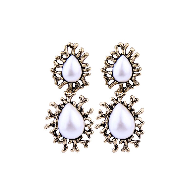 JOLIE Statement Earrings - LILYANI LONDON - Earrings